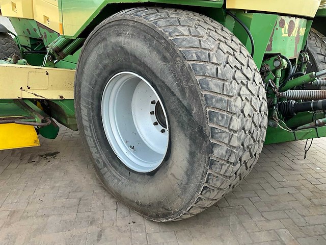 2005 krone big m 2 maaimachine - afbeelding 20 van  28