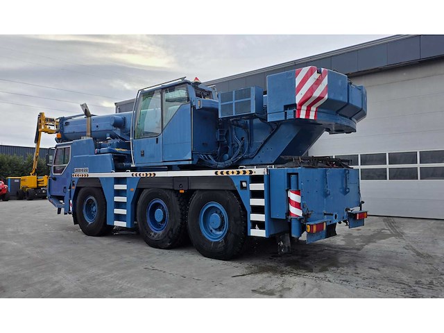 2005 liebherr ltm1045 3.1 telescoopkraan - afbeelding 25 van  29
