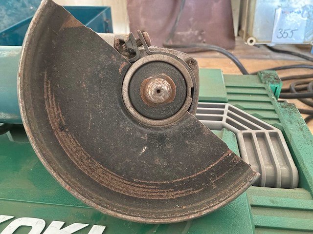 2005 makita 9558nb haakse slijpmachine - afbeelding 2 van  4