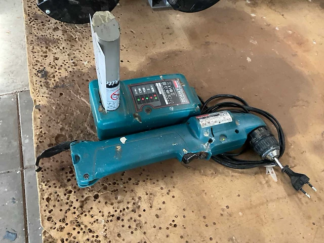 2005 makita da391d haakse schroefboormachine - afbeelding 2 van  4