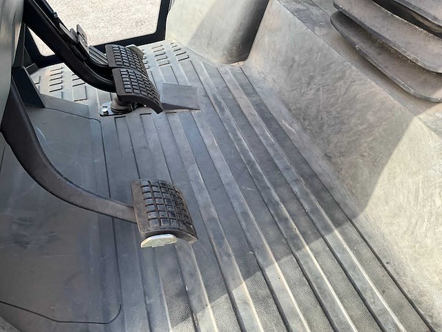 2005 massey ferguson 5435 dyna-4 tweewielaangedreven landbouwtractor - afbeelding 11 van  41