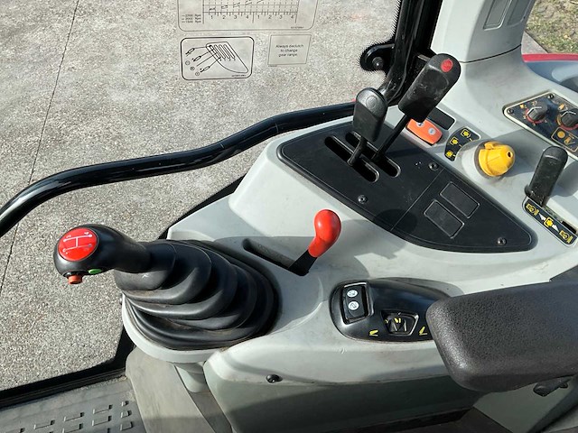 2005 massey ferguson 5435 dyna-4 tweewielaangedreven landbouwtractor - afbeelding 13 van  41