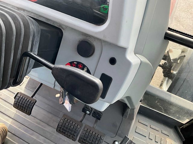 2005 massey ferguson 5435 dyna-4 tweewielaangedreven landbouwtractor - afbeelding 23 van  41