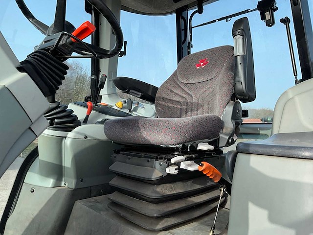 2005 massey ferguson 5435 dyna-4 tweewielaangedreven landbouwtractor - afbeelding 9 van  41