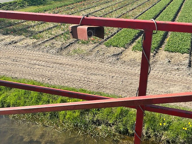 2005 massey ferguson 5455 vierwielaangedreven landbouwtractor met strodek machine - afbeelding 19 van  21