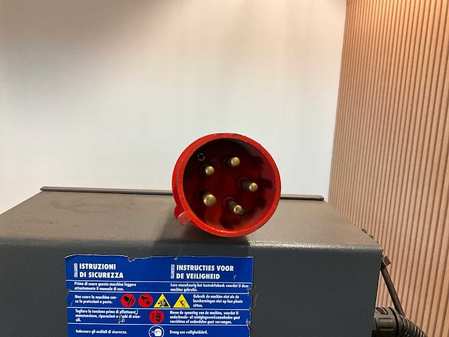 2005 mep falcon 315 metaal afkortzaagmachine - afbeelding 2 van  12