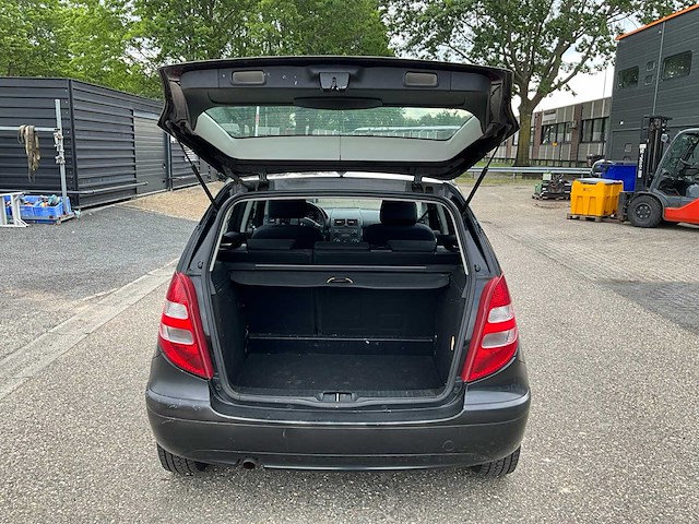 2005 mercedes-benz a150 avantgarde personenauto z-163-dl - afbeelding 28 van  39