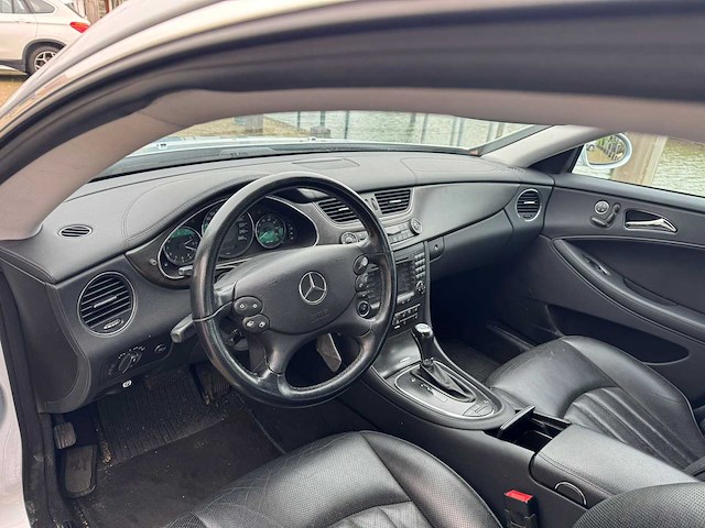 2005 mercedes-benz cls-klasse 350 automaat 59-rp-xb - afbeelding 14 van  27