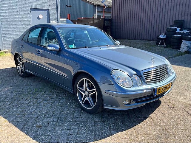 2005 mercedes-benz e-klasse 350 classic personenauto - afbeelding 23 van  30