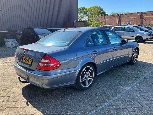 2005 mercedes-benz e-klasse 350 classic personenauto - afbeelding 26 van  30