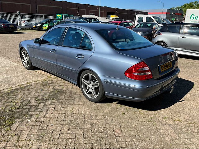 2005 mercedes-benz e-klasse 350 classic personenauto - afbeelding 28 van  30