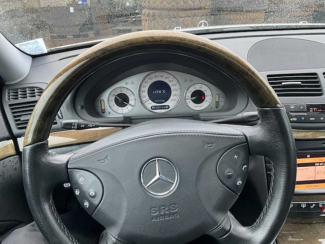 2005 mercedes-benz e-klasse 500 avantgarde personenauto - afbeelding 2 van  18