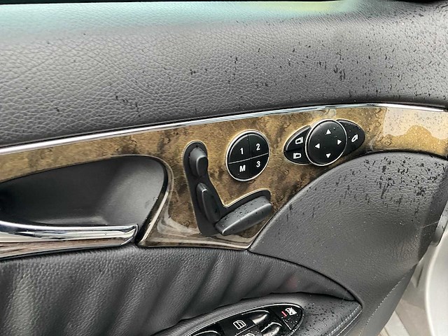 2005 mercedes-benz e-klasse 500 avantgarde personenauto - afbeelding 17 van  18