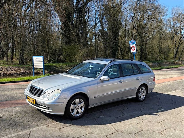2005 mercedes-benz e-klasse combi 320 avantgarde 4m personenauto - afbeelding 1 van  26