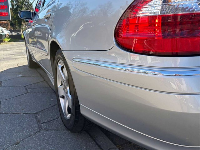 2005 mercedes-benz e-klasse combi 320 avantgarde 4m personenauto - afbeelding 12 van  26