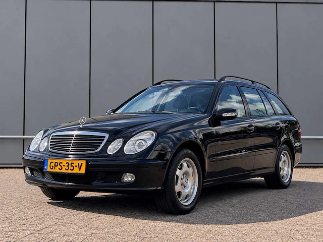 2005 mercedes-benz e-klasse estate 200 k. elegance personenauto - afbeelding 1 van  18