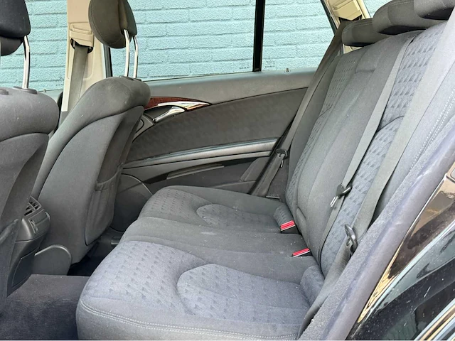 2005 mercedes-benz e-klasse estate 200 k. elegance personenauto - afbeelding 18 van  18