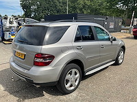 2005 mercedes-benz m-klasse 350 personenauto 72-sf-dt - afbeelding 22 van  25