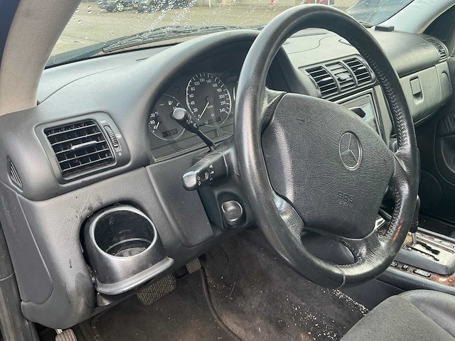 2005 mercedes-benz m-klasse bedrijfswagen v-024-zp “grijs kenteken” - afbeelding 15 van  28