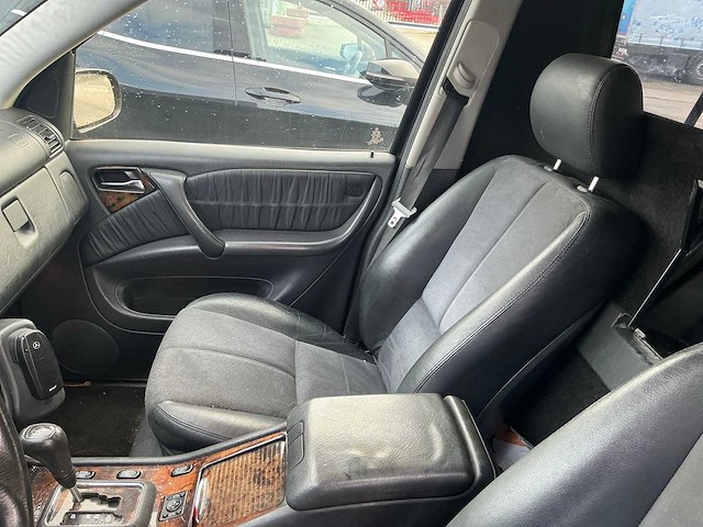 2005 mercedes-benz m-klasse bedrijfswagen v-024-zp “grijs kenteken” - afbeelding 19 van  28