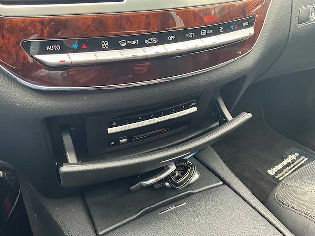 2005 mercedes-benz s-klasse 500 personenauto - afbeelding 21 van  35