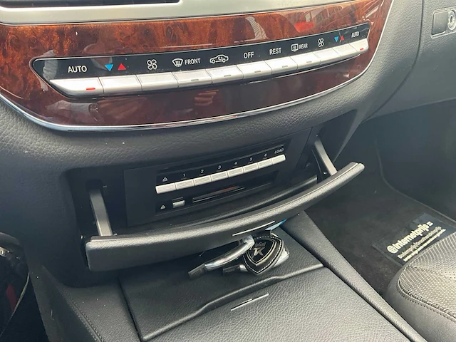 2005 mercedes-benz s-klasse 500 personenauto - afbeelding 21 van  35
