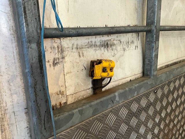 2005 mercedes-benz sprinter 311 cdi 2.2 bedrijfswagen - afbeelding 9 van  27