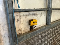 2005 mercedes-benz sprinter 311 cdi 2.2 bedrijfswagen - afbeelding 9 van  27