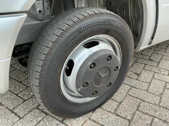 2005 mercedes-benz vrachtwagen (be) - afbeelding 22 van  33