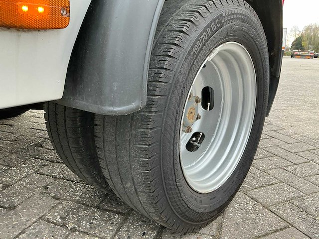 2005 mercedes-benz vrachtwagen (be) - afbeelding 26 van  33