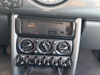 2005 mini 3-deurs 1.6 cooper pepper - afbeelding 16 van  49
