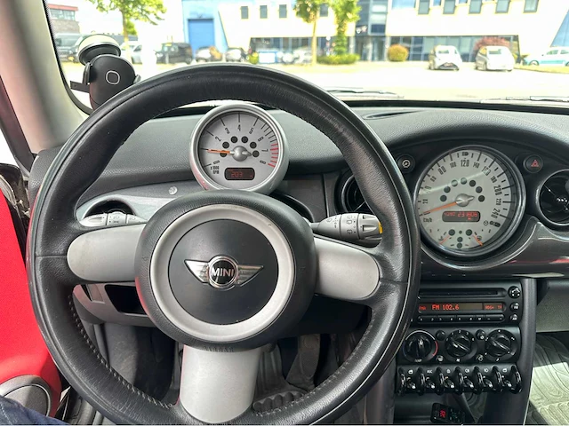 2005 mini 3-deurs 1.6 cooper personenauto - afbeelding 6 van  7