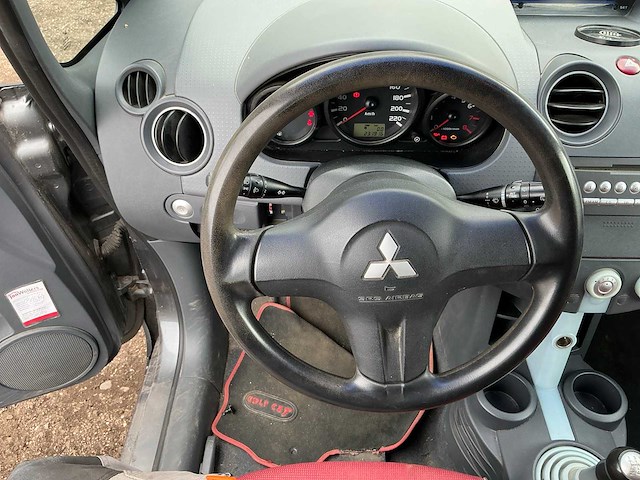 2005 mitsubishi colt defect personenauto - afbeelding 8 van  40