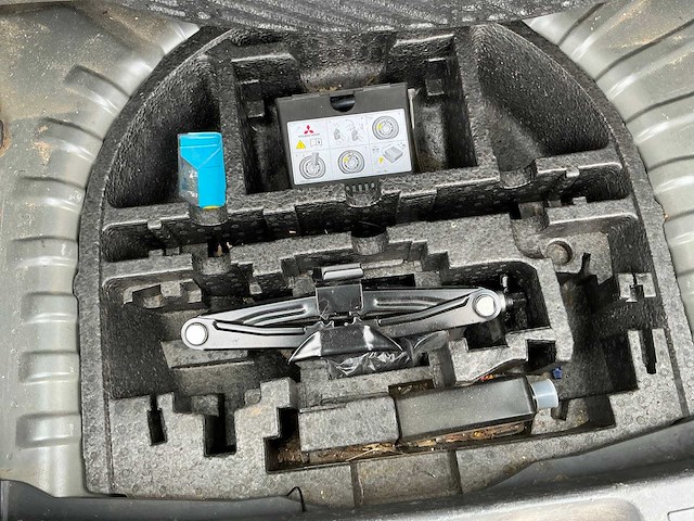 2005 mitsubishi colt defect personenauto - afbeelding 30 van  40