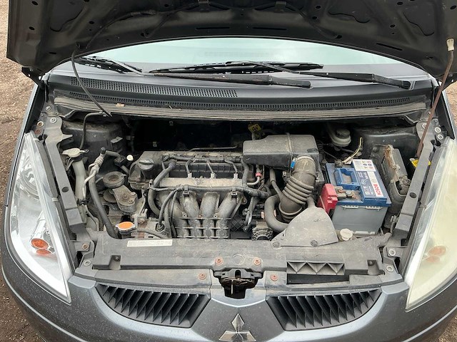 2005 mitsubishi colt defect personenauto - afbeelding 31 van  40