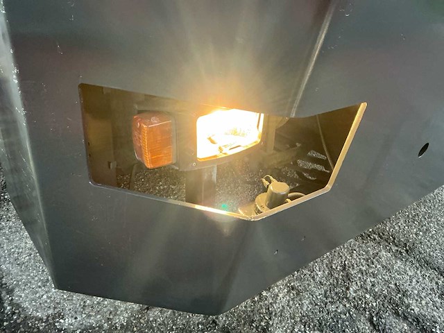 2005 mol yt200/4x2 terminaltruck - afbeelding 11 van  26