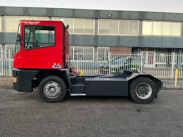 2005 mol yt200/4x2 terminaltruck - afbeelding 3 van  26