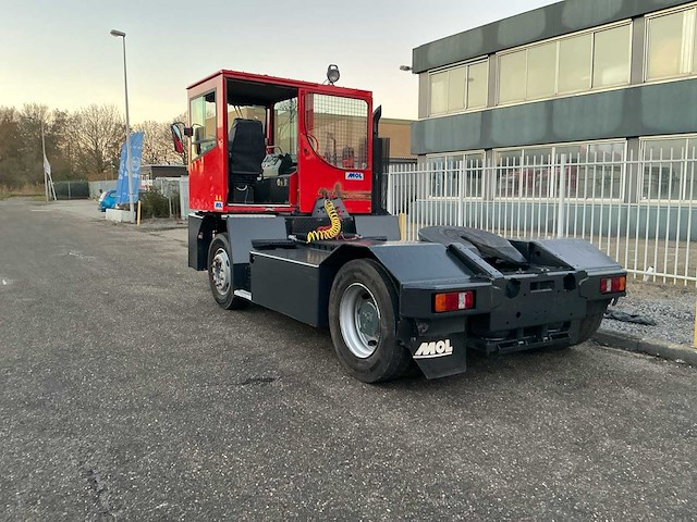 2005 mol yt200/4x2 terminaltruck - afbeelding 4 van  26
