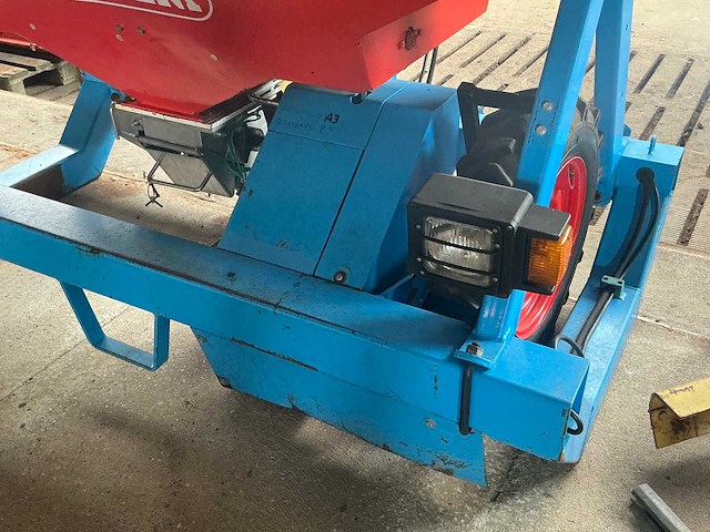 2005 monosem fronttank - afbeelding 9 van  19