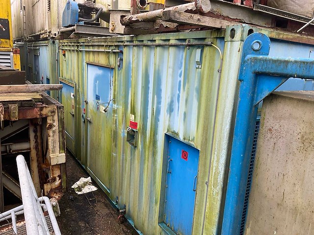 2005 mtu 12v 4000 noodstroomaggregaat (1500 kva) - afbeelding 7 van  12