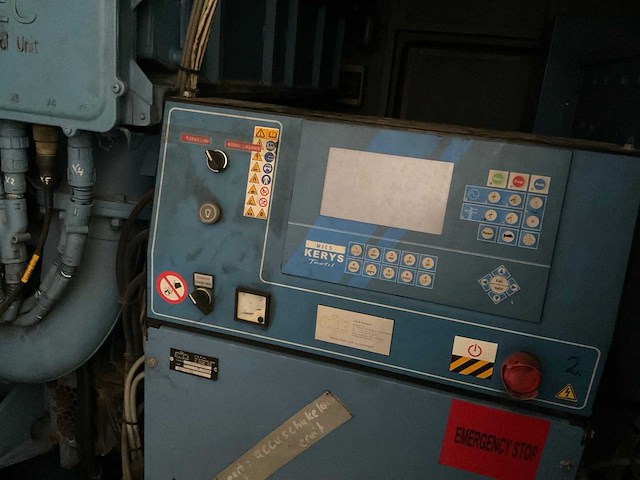 2005 mtu 12v 4000 noodstroomaggregaat (1500 kva) - afbeelding 10 van  14