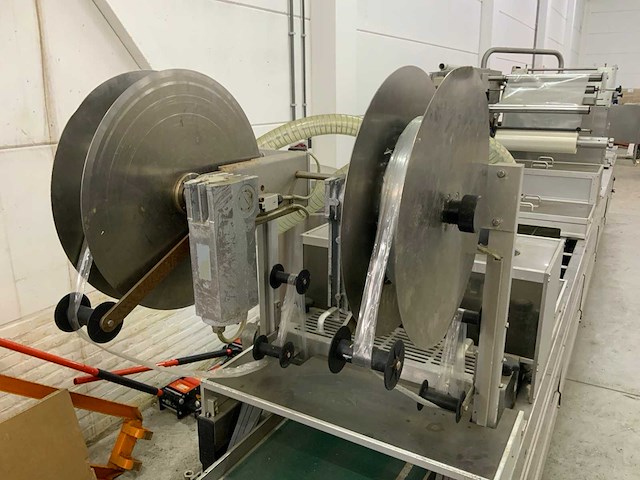 2005 multivac r272 dieptrekmachine - afbeelding 4 van  8