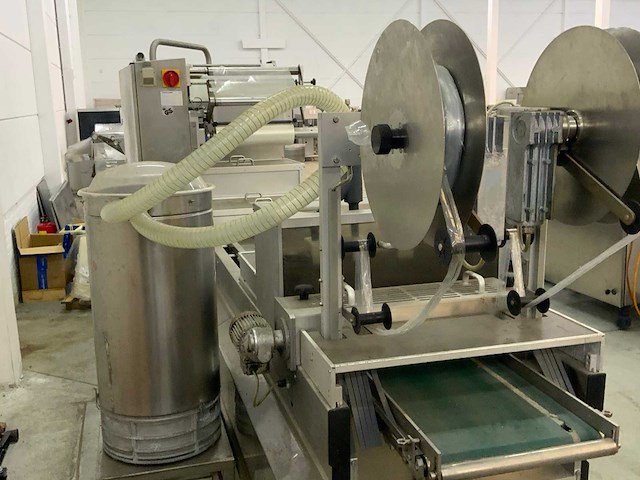 2005 multivac r272 dieptrekmachine - afbeelding 7 van  8