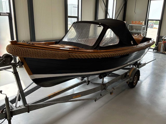 2005 nedrom impex srl black oak sloep - afbeelding 1 van  31