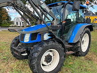 2005 new holland tl80a vierwielaangedreven landbouwtractor met mailleux voorlader - afbeelding 2 van  36