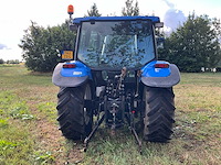 2005 new holland tl80a vierwielaangedreven landbouwtractor met mailleux voorlader - afbeelding 34 van  36