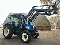 2005 new holland tn60da vierwielaangedreven landbouwtractor - afbeelding 3 van  8