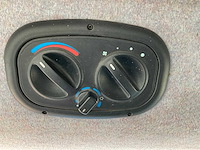 2005 new holland tn95da vierwielaangedreven landbouwtractor - afbeelding 17 van  31