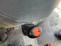 2005 new holland tn95da vierwielaangedreven landbouwtractor - afbeelding 20 van  31