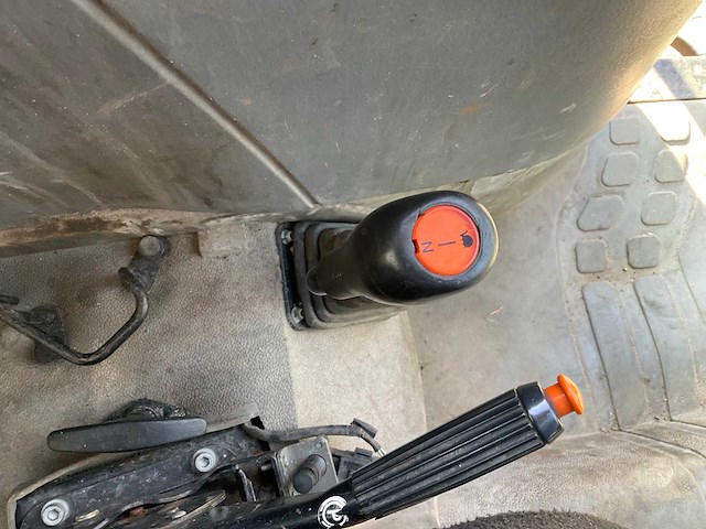 2005 new holland tn95da vierwielaangedreven landbouwtractor - afbeelding 21 van  31